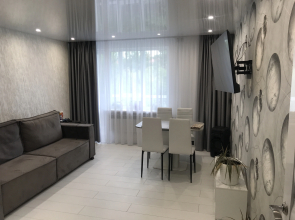 1001 nights on Razin Apartment