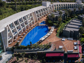 Отель Swissotel Resort Bodrum Beach