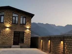 Bliznetsy Guest House
