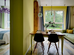 Квартира Комфортная с Просторной Гостиной, Спальней, Детской, Кабинетом и Двумя Санузлами