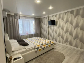 Na Ulitse Umara Alieva 18 Flat