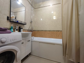 Квартира Уютная 2 комнаты рядом с Аэропортом в микрорайоне Современник