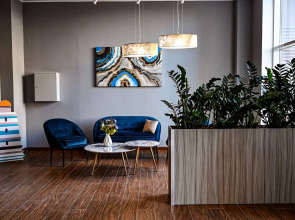 Апартаменты Энгельса 93