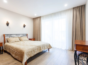 Апартаменты У Капитана № 8