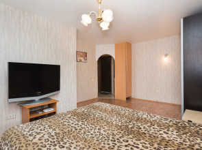 Апартаменты Марьин Дом на Азина 39