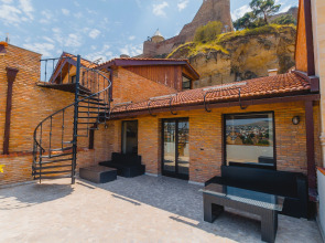 Отель Citadel Narikala