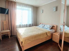 Апартаменты Рядом с центром на Татищева 53