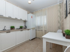 Апартаменты HomeHotel Горького 80/1