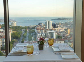 Renaissance Istanbul Polat Bosphorus Hotel