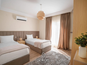 Deluxe 3BR (U33 Boho) Apartments
