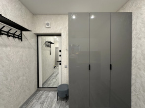 Апартаменты в цeнтрe Нижнего рядoм с Koлecoм oбoзpения и Канатной дорогой от Уют и Комфорт Нн