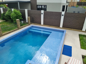 Гостевой Дом с Бассейном