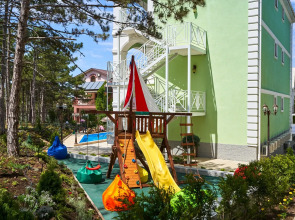 Вилла Розмарин