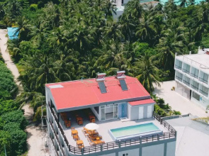 Grand Beach Dhigurah Hotel