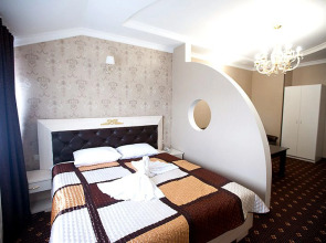 Отель Кристалл Палас