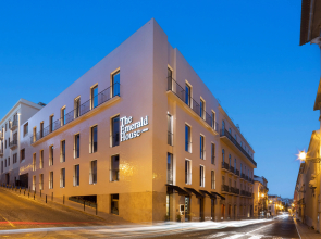The Emerald House Lisbon, Curio Collection By Hilton Hotel
