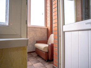 Квартира большая двухкомнатная в отличном районе