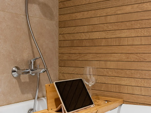 Апартаменты с панорамными окнами в центре Васильевского острова.