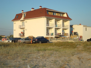 Letnij Domik Yug Guest House