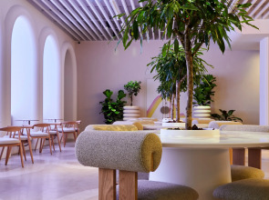 Апартаменты в центре города в апарт-отеле Well