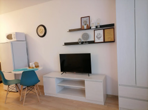 Квартира на Азина 25