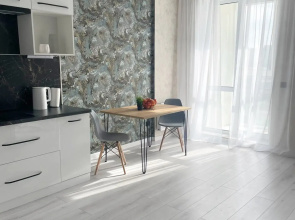 Na Prospekte Dzerzhinskogo. 21 Flat