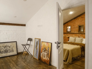 Апартаменты LOFT Холл у Кремля с четырьмя комнатами