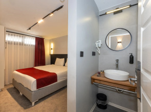 Отель Istanbul Holiday Hotel