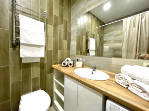 Апартаменты Студия День Ночь с Видом На Горы