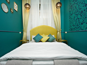 Гостиница Yum Yum