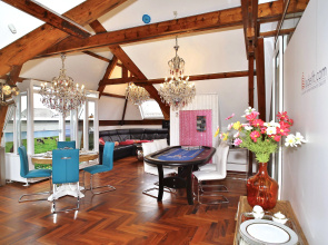 Luxury Apartments Delft Suites