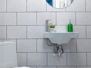 Апартаменты в мансарде LeoHotels на Лоцманской, 20