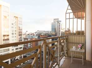 Апартаменты ApartHause в центре у БЦ Высоцкий