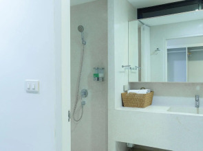 Отель The Silver Palm Wellness Resort