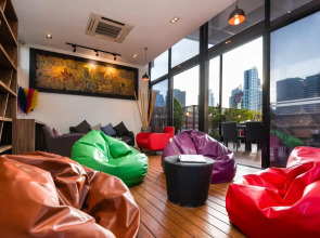 Maitria Mode Sukhumvit 15 Bangkok