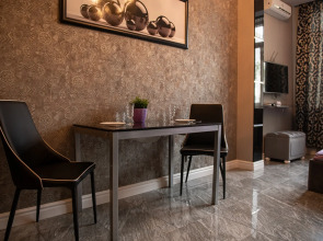 Апартаменты 016_Коммунистическая 107