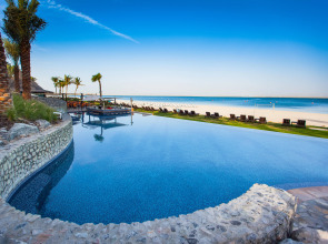 Курортный отель JA The Resort - JA Lake View