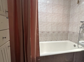 Квартира 2-х комнатная в центре посёлка Тульского