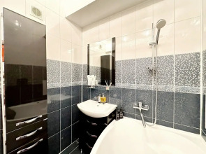 Квартира Трехкомнатная в центре на Орджоникидзе рядом с Набережной