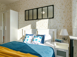 Апартаменты Светлая Уютная Однушка у Комсомольской Площади