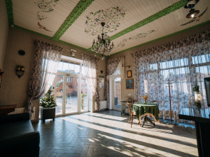 Отель Крыжовник