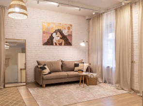 Квартира В Доме Поэтов на Патриарших Прудах