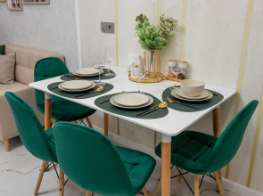 Апартаменты LikeHome Изумрудные Вблизи Парка Галицкого