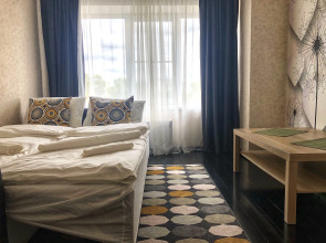 Апартаменты 5-комнатный люкс у озера на Мещерском бульваре