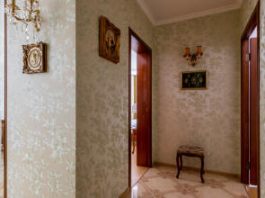Апартаменты Aristocrat Flat
