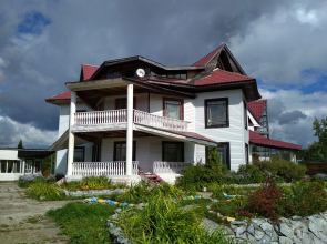 Yelovy Mys Guest house