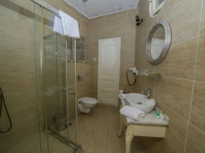 Отель HHK Hotel