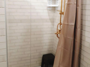 Отель Come & Rest