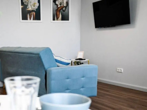 Апартаменты Энгельса 93