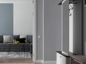 Prostornaya Dvukhkomnatnaya Kvartira s Uyutnym Dvorom Flat